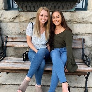 Meet your Posher, Kenzie